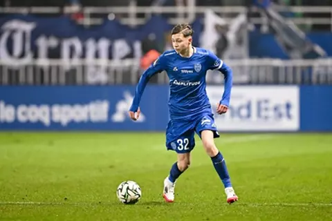 موهبة تروا: رفضت عرضا من الهلال بسبب نشيد دوري أبطال أوروبا